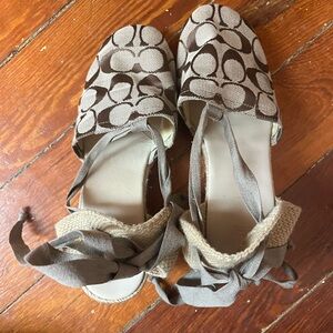 Coach espadrilles, size 7. Excellent condition.